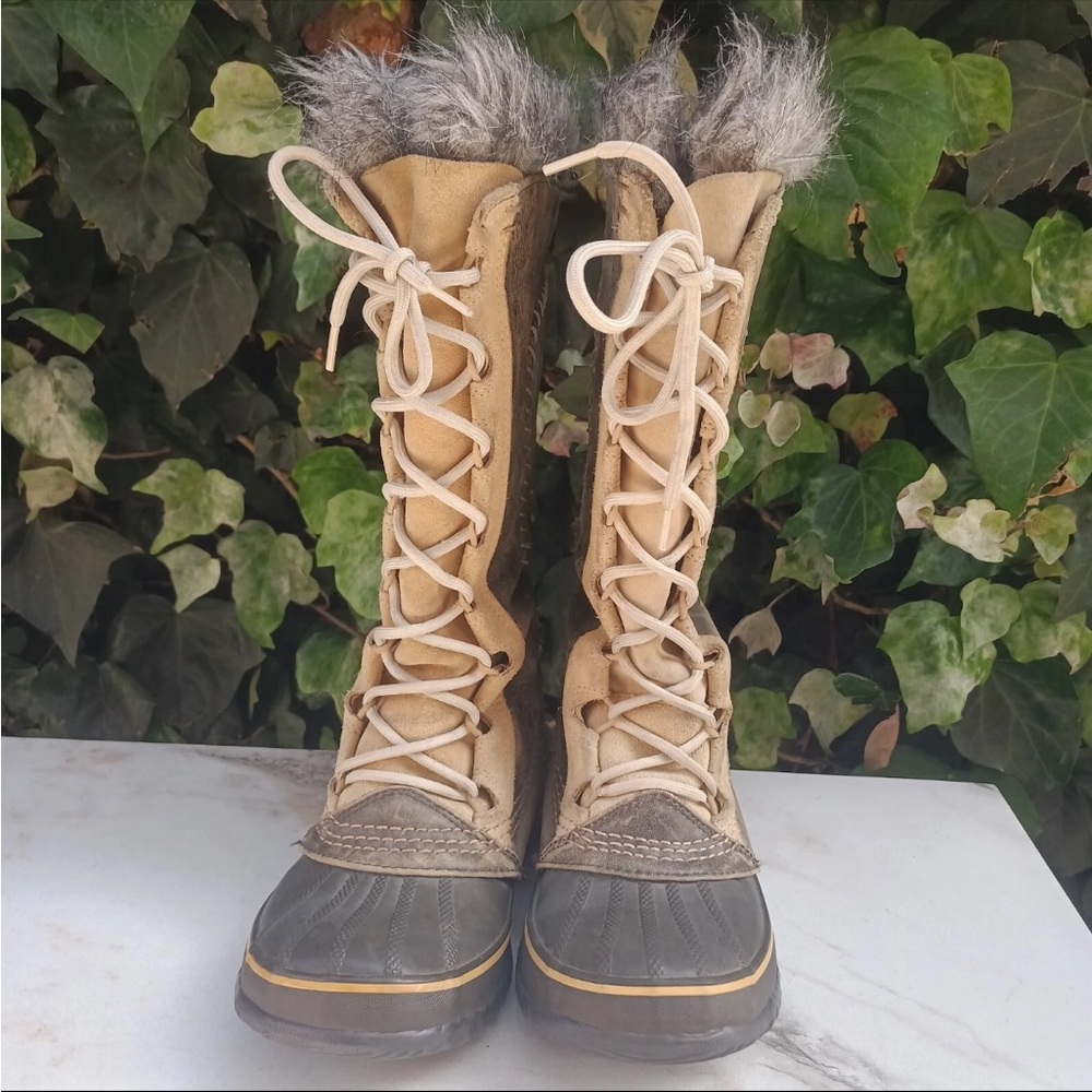 Sorel Cate the Great Tall Winter Boots | Size 6 - Picture 3 of 15